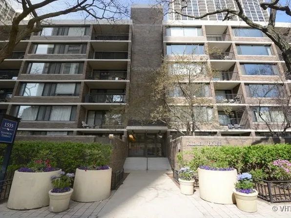 1555 N Sandburg Ter APT 406K, Chicago, IL 60610