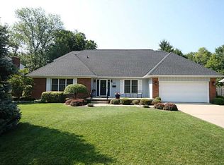 893 Rocky Ford Rd, Columbus, IN 47203