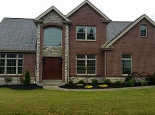 1041 Breezewood Dr, Canonsburg, PA
