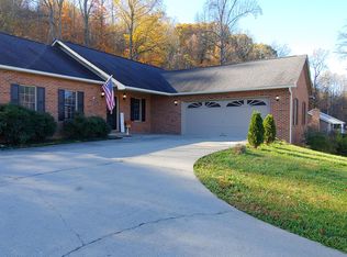 285 Samlola Rd, Blountville, TN 37617