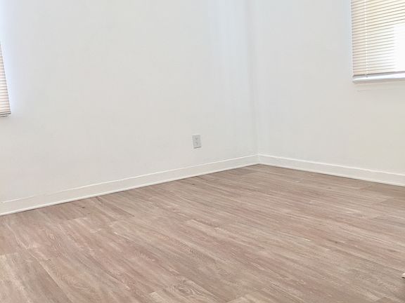 5th image of 1117 N Kenilworth St APT 8