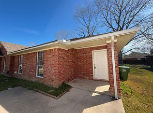 919 S Farmington Rd, Howe, TX 75459