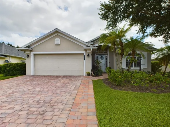 643 Brush Foot Dr, Sebastian, FL 32958