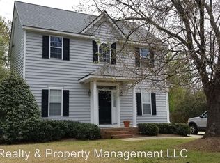 7 Jones Market Sq, Wendell, NC 27591