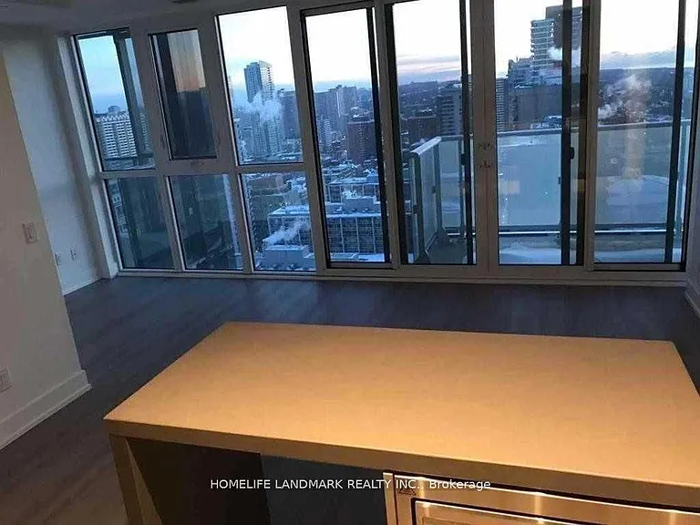 7 Grenville St #3107 — Photo 5