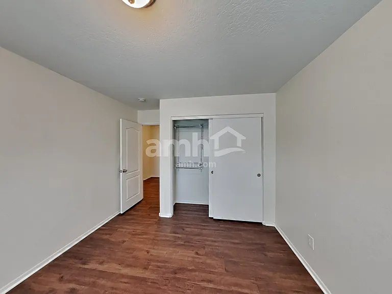 10123 E Isleta Ave — Photo 18