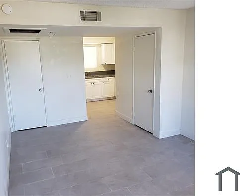 2 bed, 1000 sqft, $2,650 — Photo 3