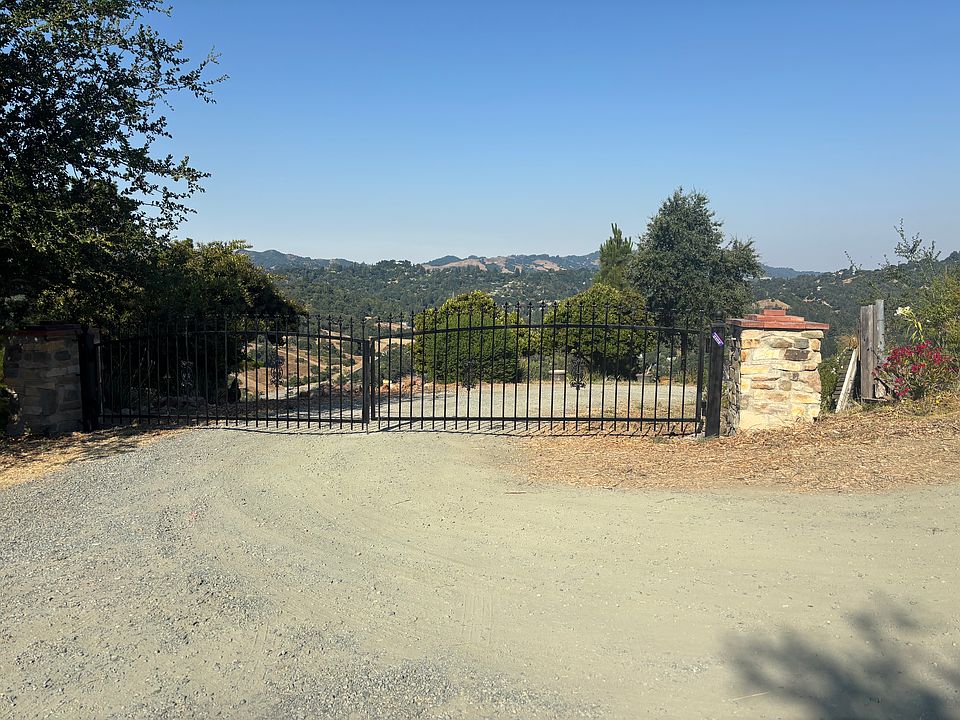 Private and gated entrance to the main house.