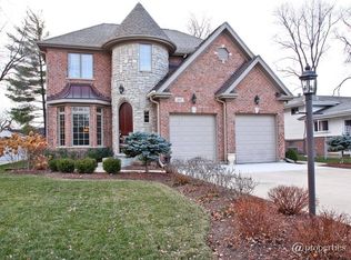 3227 Bellwood Ln, Glenview, IL