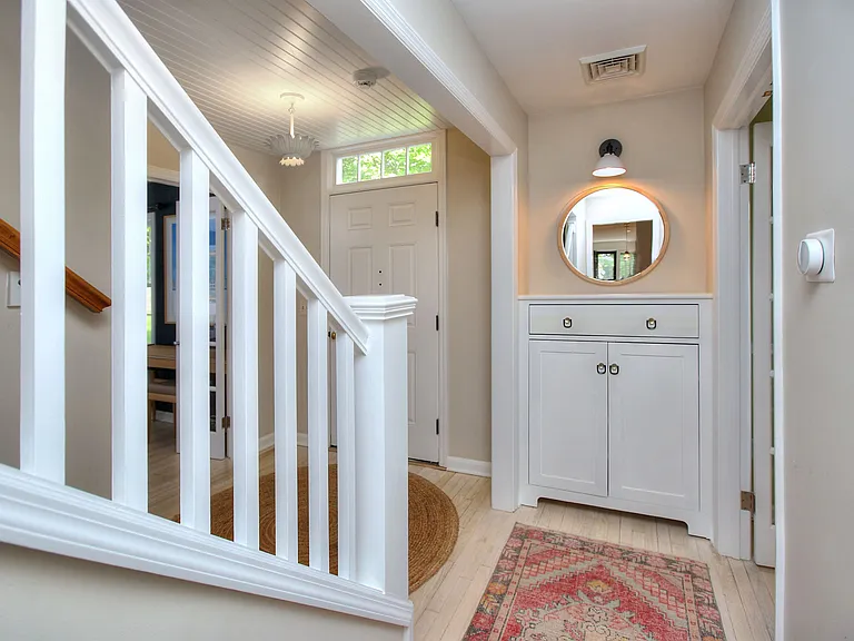 11 Treadwell Ave — Photo 30