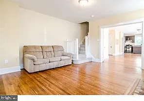 476 Lyceum Ave — Photo 7
