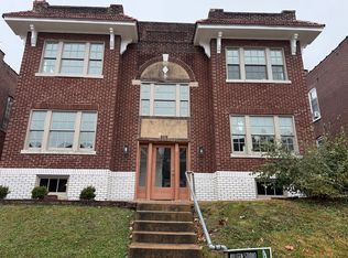 4208 Russell Blvd #1, Saint Louis, MO 63110