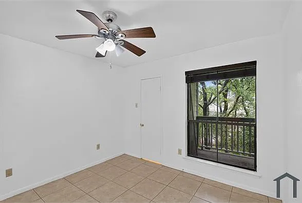 1 bed, 650 sqft, $1,000 — Photo 4