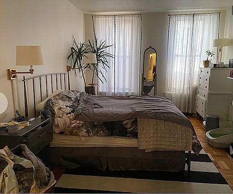 1st image of 1625 2nd Ave APT 2S