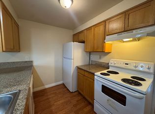 Cambria Apartments, Portland, OR 97219
