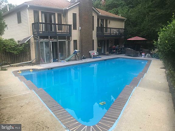 4th image of 4111 Faith Ct