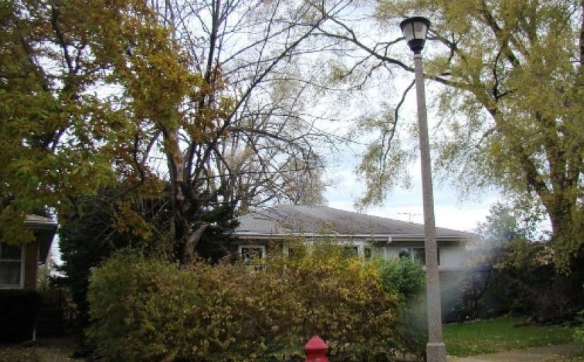 2nd image of 5130 Davis St