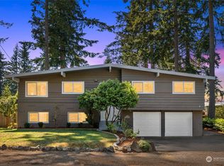 17318 72nd Ave W, Edmonds, WA 98026