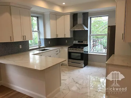 Rented by East Williamsburg Realty Inc | media 52