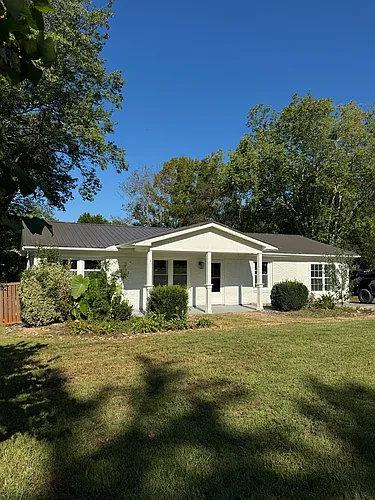 3 Carriage Ln Photo 1