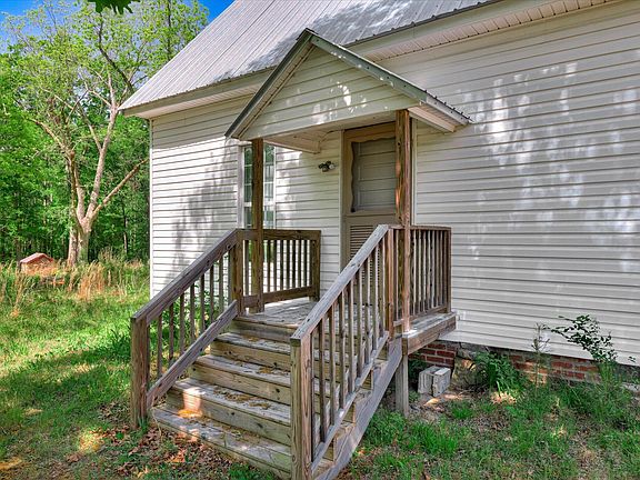 3rd image of 1265 Gills Point Road