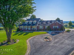 2774 Rock Cliff Dr, Harrison, AR 72601