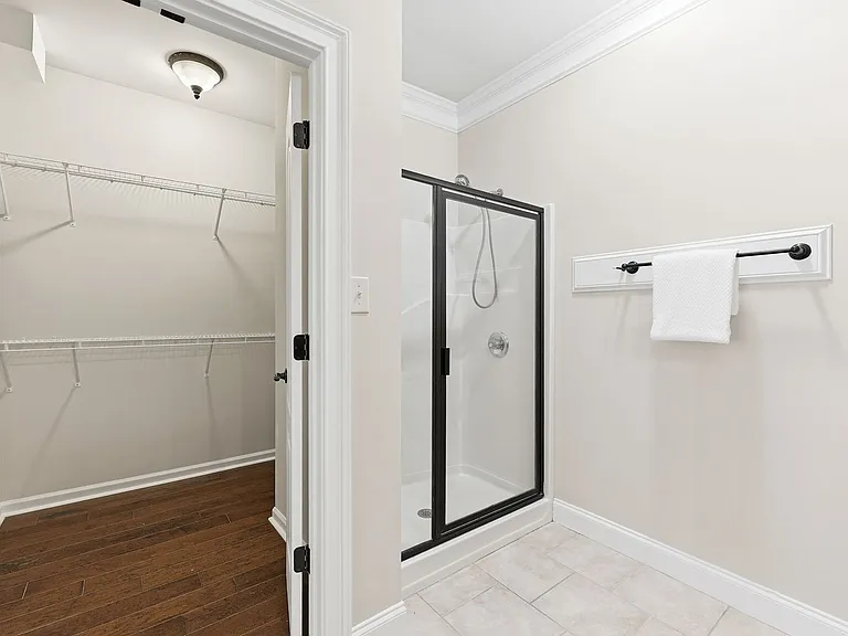 2826 Fox Wood Ln — Photo 17