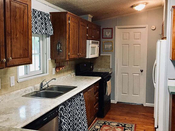 3rd image of 11409 County Road 338