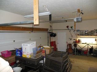 789 Strickland Rd, Piketon, OH 45661