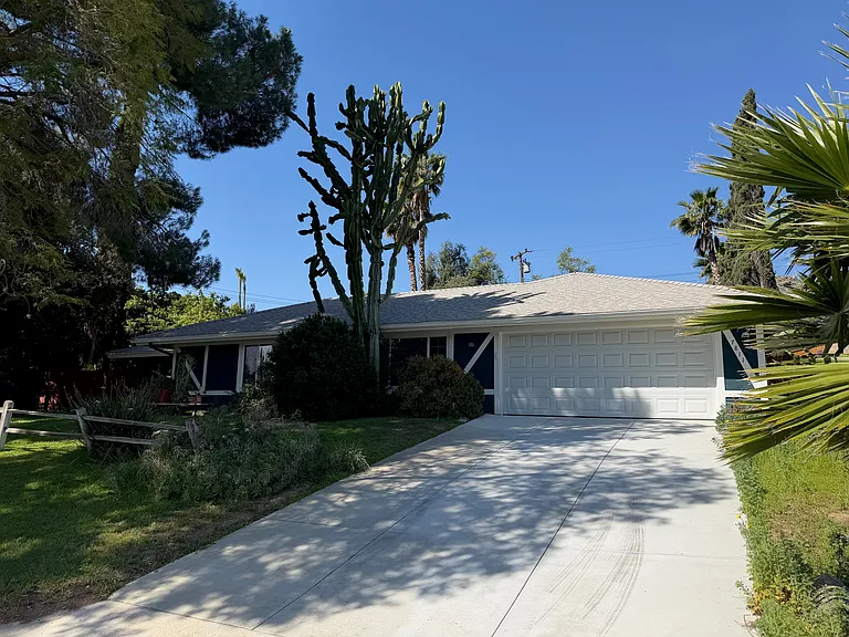 7811 Bolero Dr — Photo 13