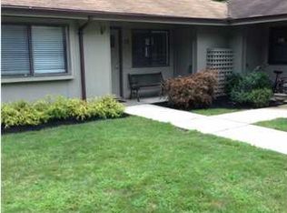 10 Medford Ct, Red Bank, NJ 07701