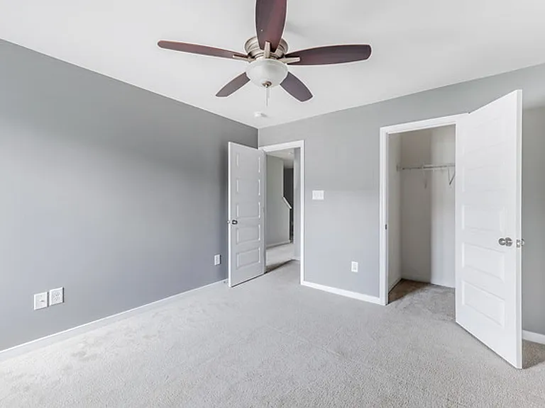 17604 Wynstone Park Ln — Photo 26