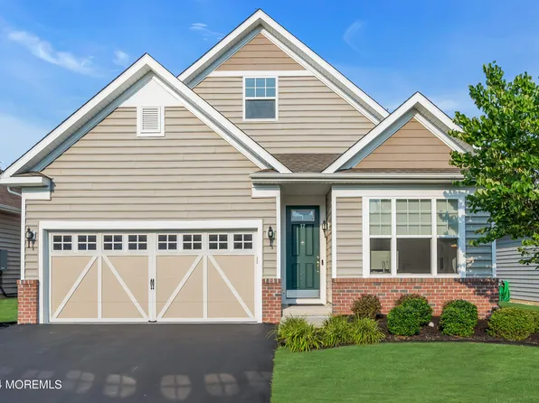 17 Banquet Court, Howell, NJ 07731