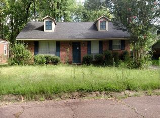 311 Walnut Rd, Starkville, MS 39759