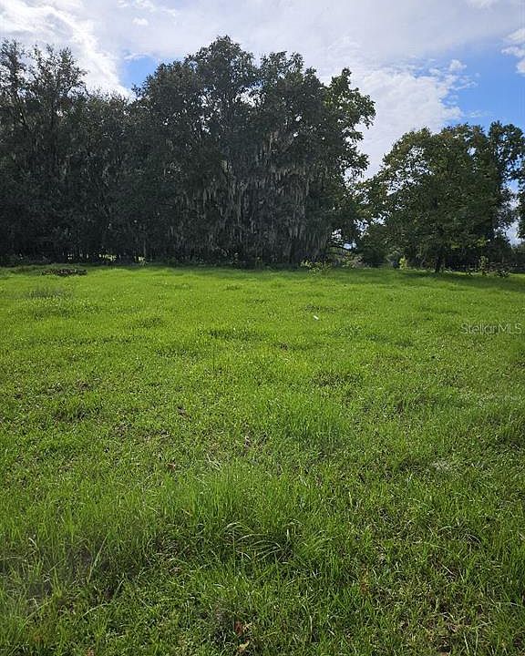 2nd image of 1075 NW 100TH STREET