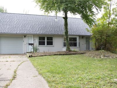 4870 Greenwood Dr, Sheffield Lake, OH, 44054