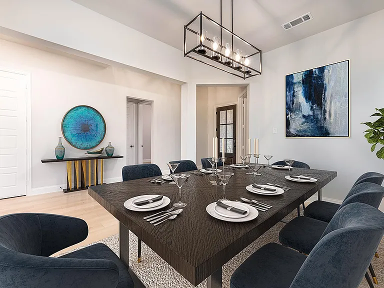 216 Lake Forest Trl — Photo 4