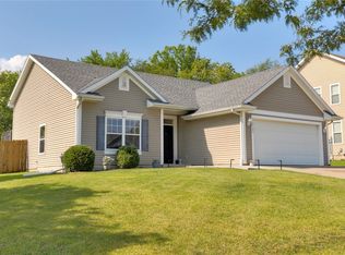 3033 E Highview Dr, Des Moines, IA 50320