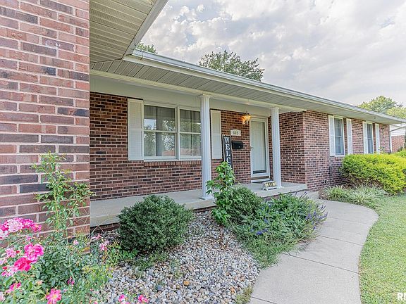 2nd image of 602 Osage Dr