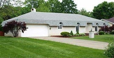 1st image of 254 Fonderlac Dr SE