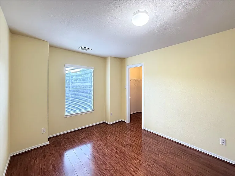 12315 Gentlebrook Dr — Photo 27
