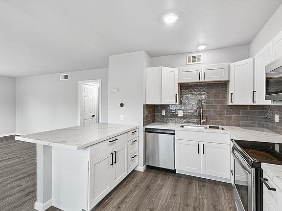 Eat in kitchen breakfast bar