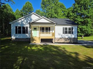 574 Hawkins Farm Rd, Bumpass, VA 23024