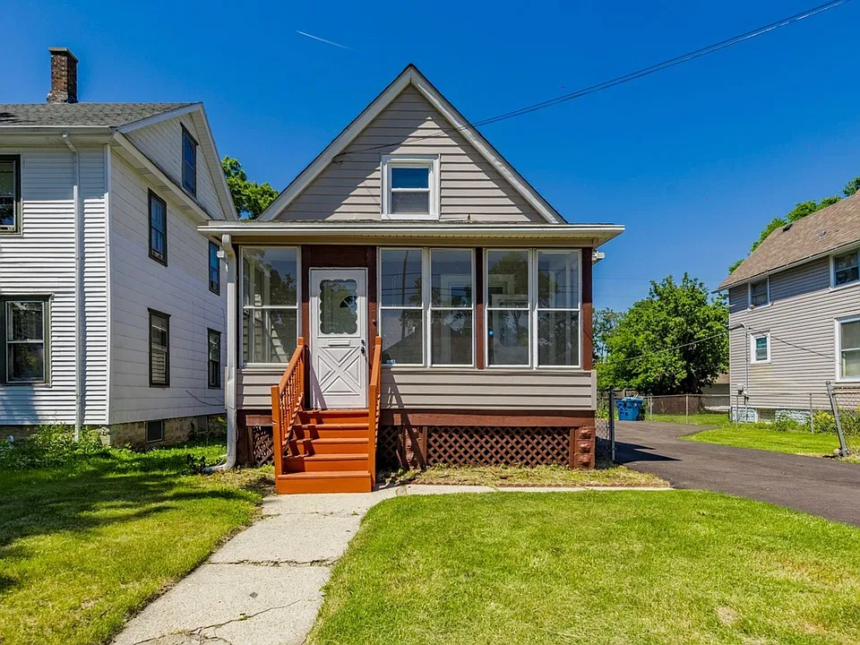 75 W 23rd St