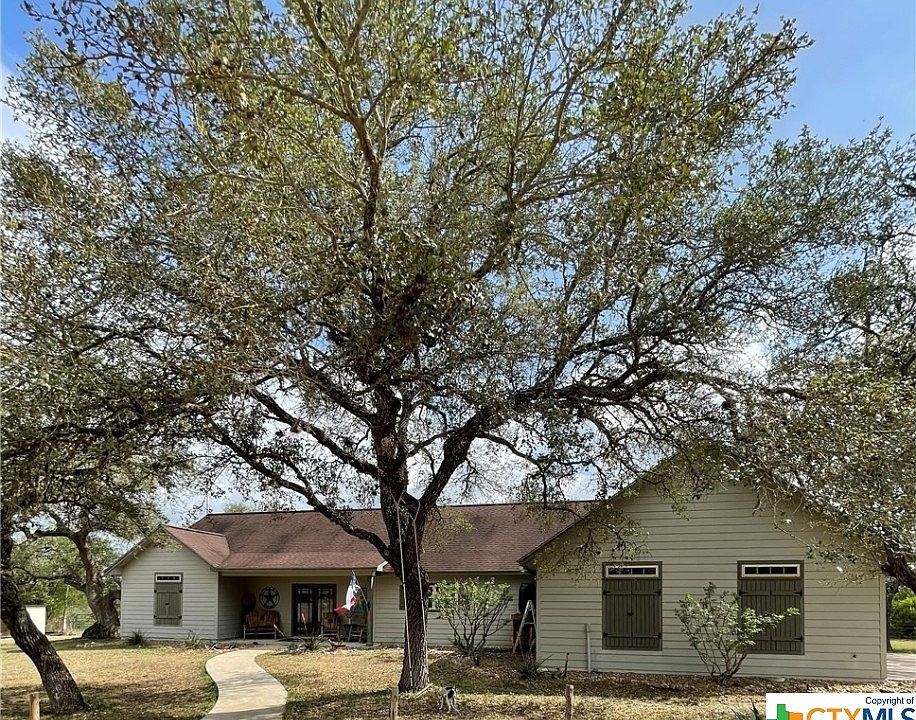 1099 Scenic Loop Dr, Goliad, TX 77963 Zillow