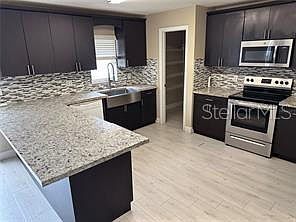 2nd image of 759 Clifton Hills St