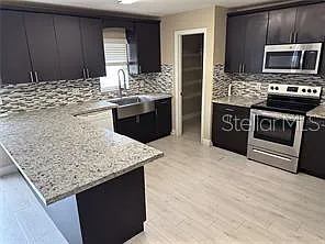 759 Clifton Hills St — Photo 2