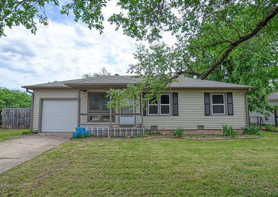 1st image of 805 N Cockrel Ave