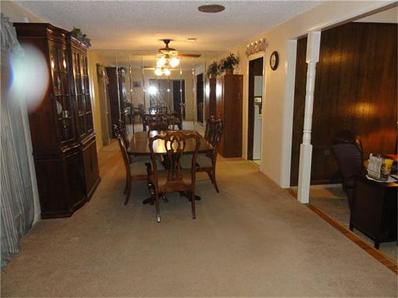 3rd image of 4522 Tuscarora St