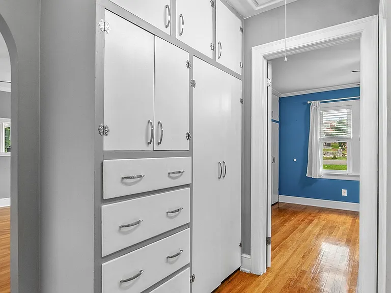 407 Robertson St — Photo 14
